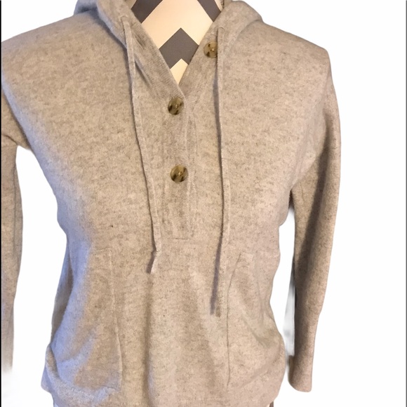 J. Crew Sweaters - J. Crew XXS Light Grey Cashmere Hooded Sweater